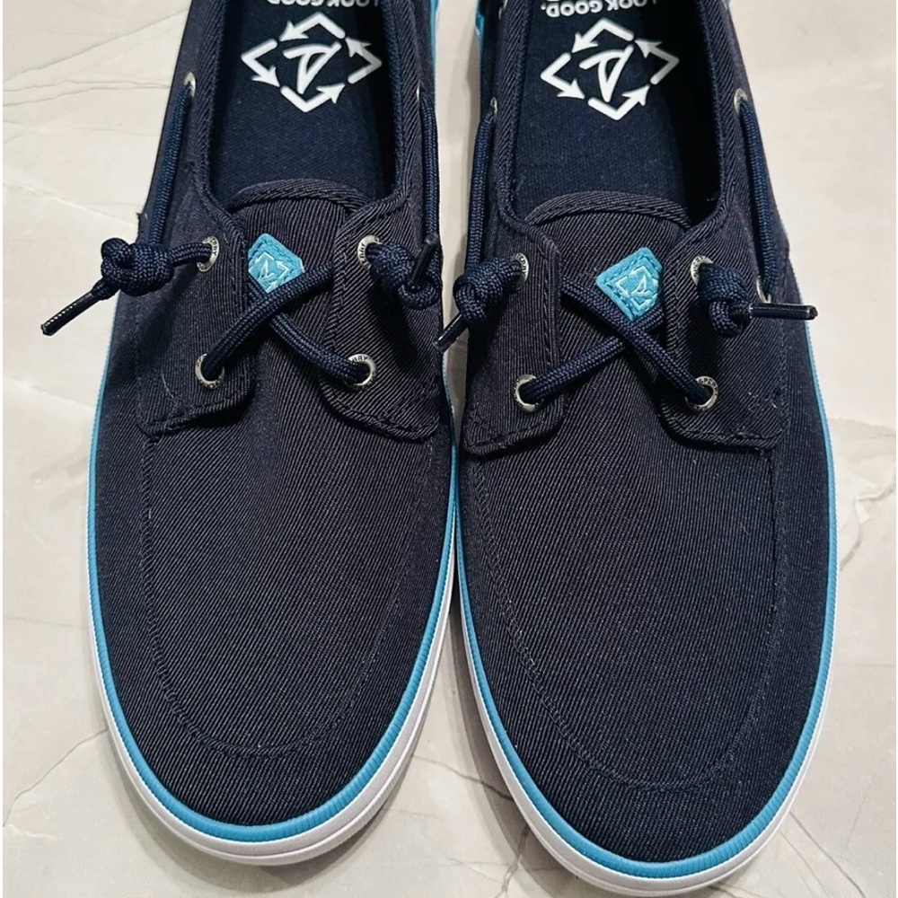 NEW Sperry Women’s Crest Sustn Boat Shoe Size 11M Navy Blue STS86406